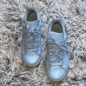 🔺Price Drop‼️ Adidas Stan Smith